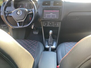 2015 Volkswagen Polo V Рестайлинг, чёрный, 810000 рублей, вид 5