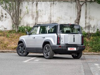 2024 iCar 03 65.69 kWh, серебристый, 2080000 рублей, вид 5