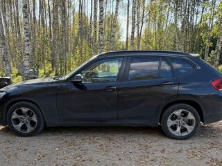 2014 BMW X1 18i I (E84) Рестайлинг, чёрный, 1495000 рублей, вид 2