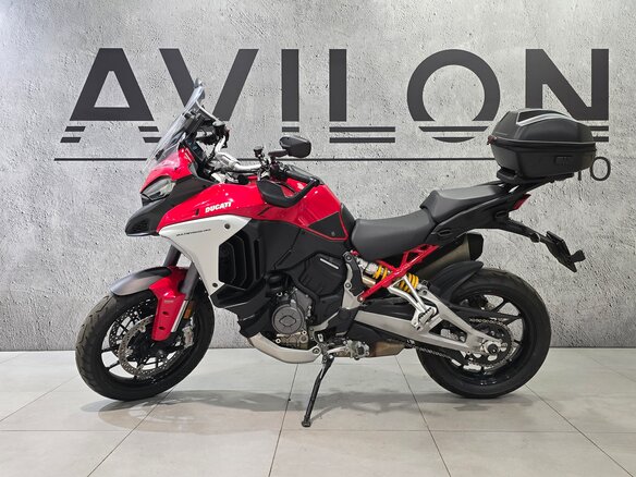 2022 Ducati Multistrada V4, красный, 2350000 рублей - вид 1