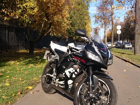 2010 Honda CBR 600RR, чёрный, 800000 рублей, вид 2