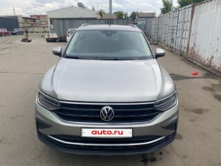 2021 Volkswagen Tiguan II Рестайлинг, серый, 3050000 рублей, вид 1
