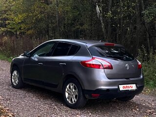 2012 Renault Megane III, серый, 380000 рублей, вид 4