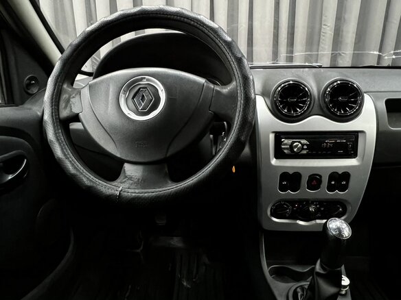 2014 Renault Logan I Рестайлинг, чёрный - вид 9