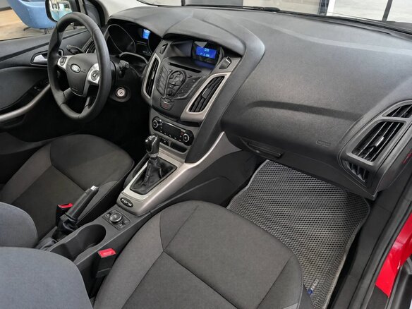 2011 Ford Focus III, красный, 599000 рублей - вид 7