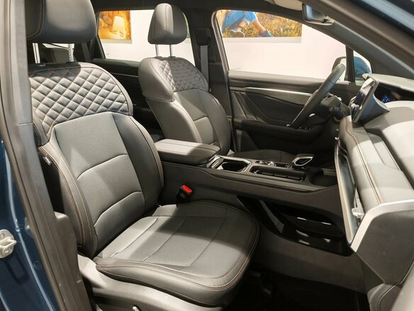 2026 Geely Okavango I Рестайлинг, синий, 4085990 рублей - вид 6