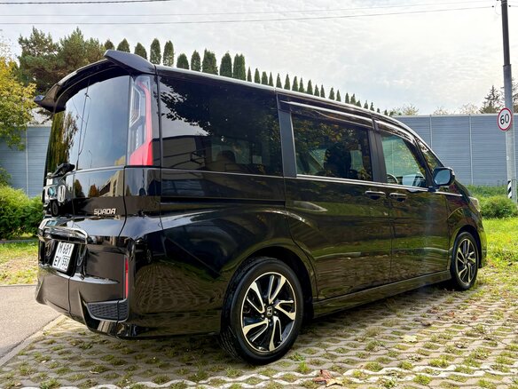 2021 Honda Stepwgn Spada V Рестайлинг, чёрный - вид 5