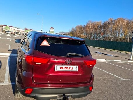 2014 Toyota Highlander III (XU50), красный, 2500000 рублей, вид 2