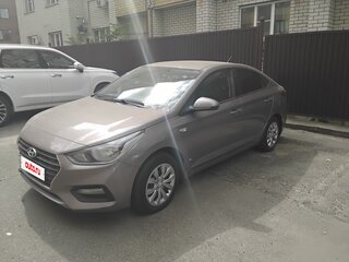 2018 Hyundai Solaris II, коричневый, 1200000 рублей, вид 2