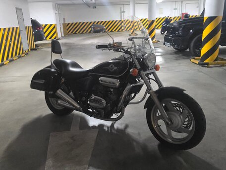 1997 Honda Magna, чёрный, 260000 рублей, вид 3