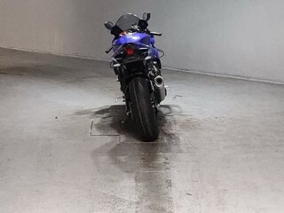 2026 Yamaha YZF-R1, синий, 2505000 рублей, вид 5