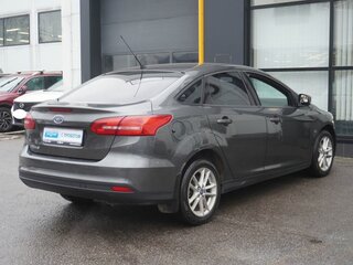 2015 Ford Focus III Рестайлинг, серый, 898000 рублей, вид 5