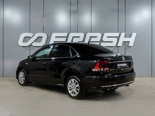 2016 Volkswagen Polo V Рестайлинг, чёрный, 1359000 рублей, вид 2