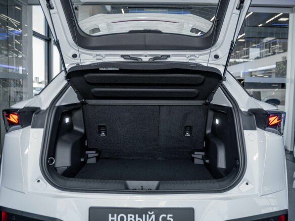 2026 Omoda C5 II, белый, 2399000 рублей - вид 39