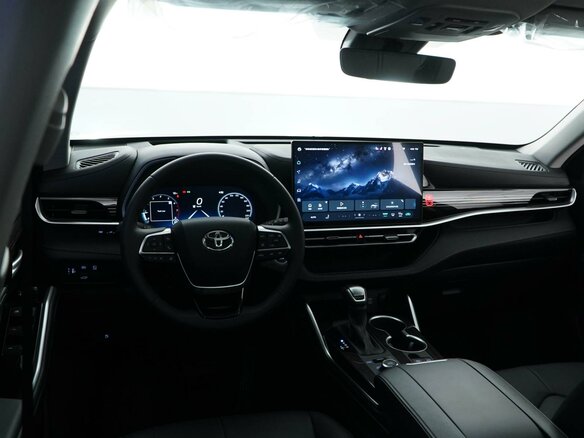2025 Toyota Highlander IV (XU70), белый - вид 5