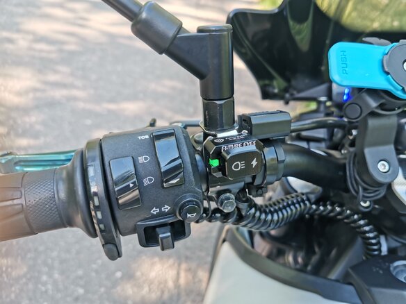 2016 Yamaha MT-09 (FZ-09), серый, 710000 рублей - вид 21