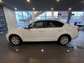 2017 Skoda Octavia III (A7) Рестайлинг, белый, 1540000 рублей - вид 5