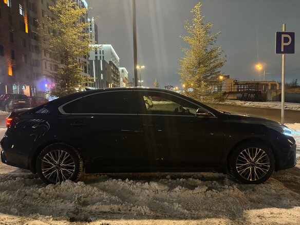 2022 Kia Cerato IV Рестайлинг, синий, 3370000 рублей - вид 5