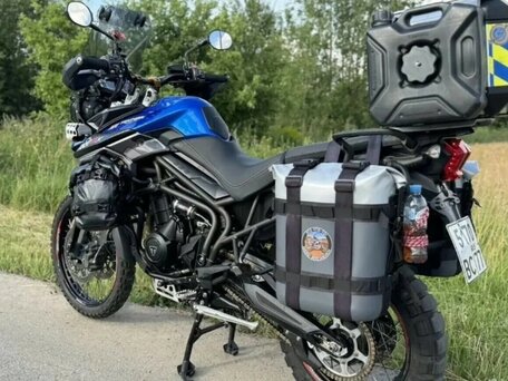 2015 Triumph Tiger 800, чёрный, 630000 рублей, вид 4