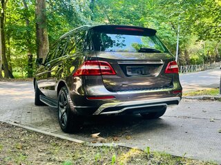 2015 Mercedes-Benz M-Класс 250 CDI BlueTEC III (W166), коричневый, 2200000 рублей, вид 4