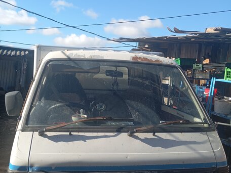 1994 Mazda Bongo, белый, 600000 рублей, вид 1