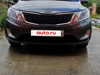 2012 Kia Rio 4-speed III, серый, 700000 рублей, вид 2