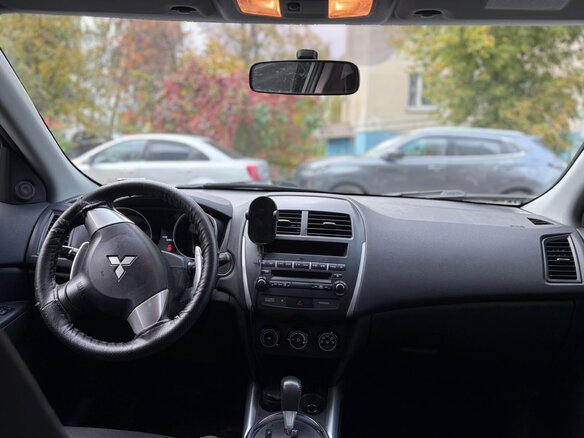 2012 Mitsubishi ASX I Рестайлинг, белый, 1040000 рублей - вид 7