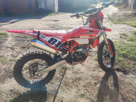 2024 Regulmoto Holeshot, красный, 190000 рублей, вид 1