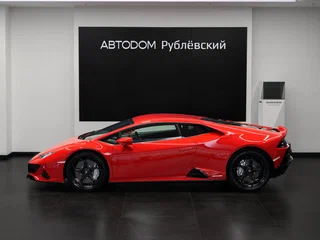 2023 Lamborghini Huracán I Рестайлинг, красный, 37500000 рублей, вид 4