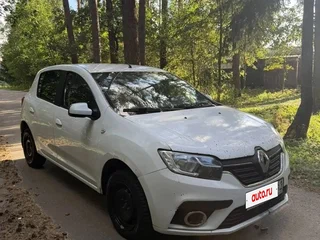 2020 Renault Sandero II Рестайлинг, красный, 400000 рублей, вид 2