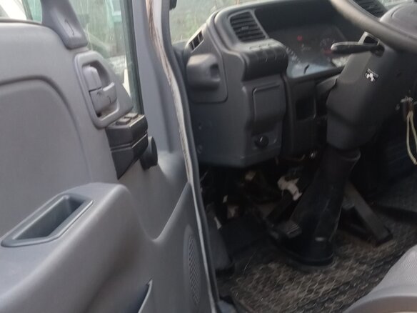 2007 Isuzu Elf (N-series), белый, 1800000 рублей - вид 6