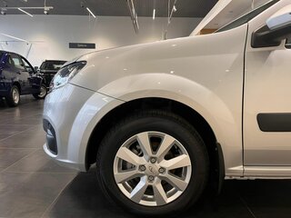 2026 Lada (ВАЗ) Largus I Рестайлинг, серебристый, 1912000 рублей, вид 5