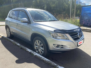 2010 Volkswagen Tiguan I, серебристый, 900000 рублей, вид 2
