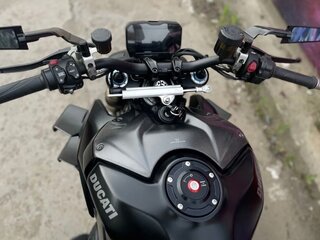 2021 Ducati Streetfighter V4, чёрный, 1750000 рублей, вид 4