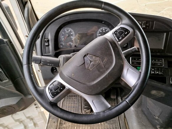 2022 Sinotruk Sitrak C7H, белый, 2403800 рублей - вид 6