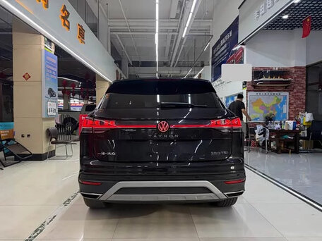 2023 Volkswagen Tayron I Рестайлинг, серый, 1880000 рублей, вид 5