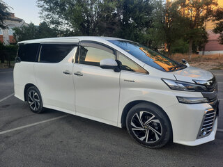 2017 Toyota Vellfire II Рестайлинг, белый, 3800000 рублей, вид 2