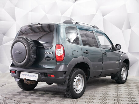 2015 Chevrolet Niva I Рестайлинг, серый, 496000 рублей, вид 5