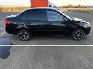 2016 Lada (ВАЗ) Granta I, чёрный, 240000 рублей, вид 3