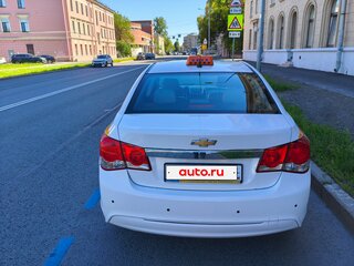 2013 Chevrolet Cruze I Рестайлинг, коричневый, 630000 рублей, вид 4