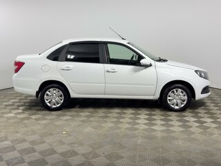 2025 Lada (ВАЗ) Granta I Рестайлинг, белый, 769900 рублей, вид 5