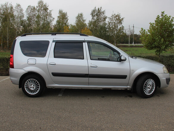 2014 Lada (ВАЗ) Largus I, серебристый, 765000 рублей - вид 3