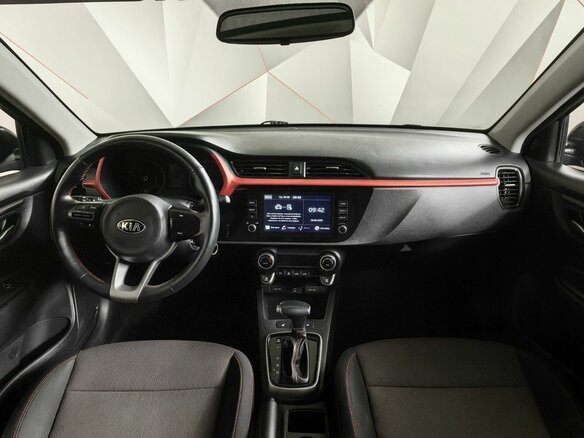 2020 Kia Rio X IV Рестайлинг, чёрный, 1715000 рублей - вид 12