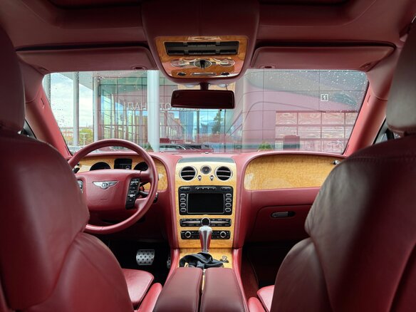 2006 Bentley Continental Flying Spur, белый, 2800000 рублей - вид 9