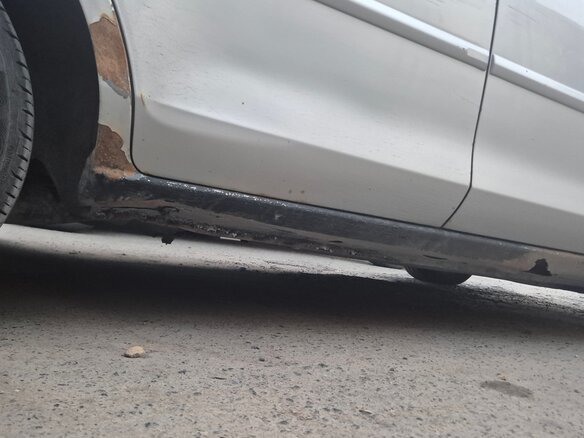 2004 Mazda 2 I (DY), серебристый, 200000 рублей - вид 9