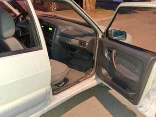 2006 Lada (ВАЗ) 2114, серебристый, 99000 рублей, вид 2