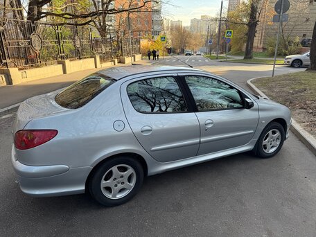 2008 Peugeot 206, серый, 370000 рублей, вид 1