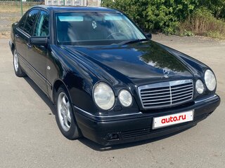 1999 Mercedes-Benz E-Класс 240 II (W210, S210), чёрный, 770000 рублей, вид 5