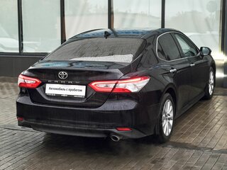 2019 Toyota Camry VIII (XV70), чёрный, 3049000 рублей, вид 5