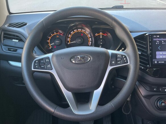 2021 Lada (ВАЗ) Vesta I, коричневый, 1050000 рублей - вид 12